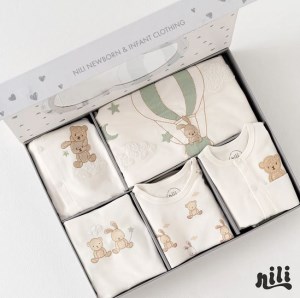 نیلی سرویس جعبه ای 13 تیکه طرح بالن 3966